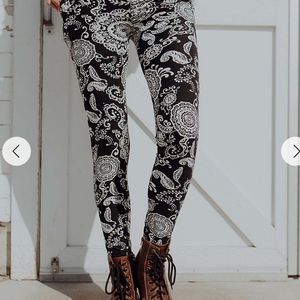 ❤️L/XL Leggings with Pockets